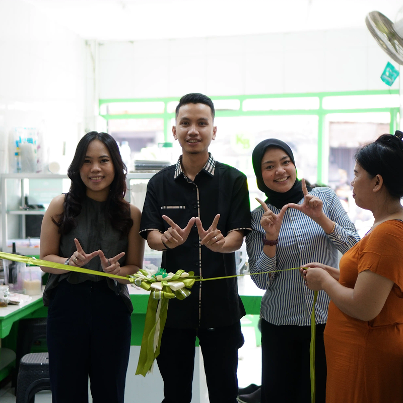 grand opening kemitraan warteg karunia bahari 2